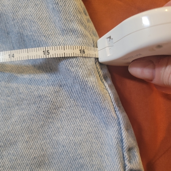 90's Orange Tab Levi shorts light wash - Picture 8 of 9